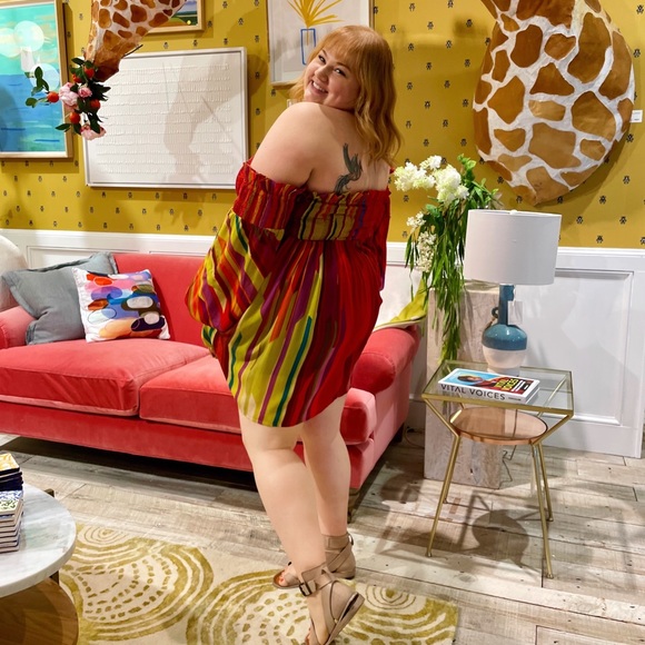 Meet your Posher, Sarah - Picture 2 of 5